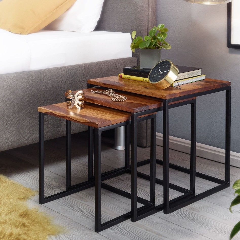 Juego de 3 mesas nido Sheesham madera maciza / metal mesa auxiliar cuadrada