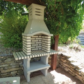 Barbacoa con 2 estantes voladizos Native Articimentos.