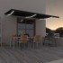 Toldo retráctil manual con luz LED gris antracita 600x350