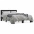 Estructura de cama madera de ingeniería y metal negro