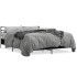 Estructura de cama madera de ingeniería y metal negro