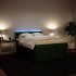 Cama box spring con colchón terciopelo verde oscuro 140x200