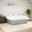 Estructura de cama sin colchón terciopelo gris claro 200x200 cm